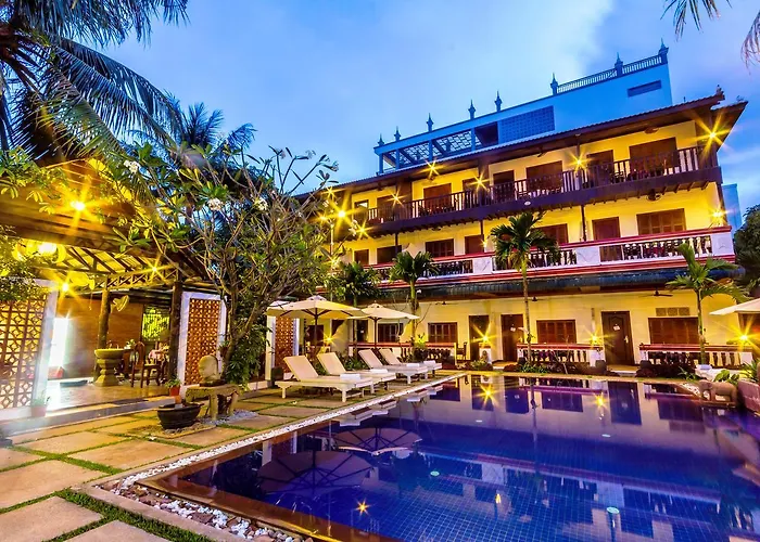 Baystone Hotel 3*